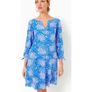 NWT Lilly Pulitzer Cath Dress in the "Boca Blue Croc and Lock It" print size XL